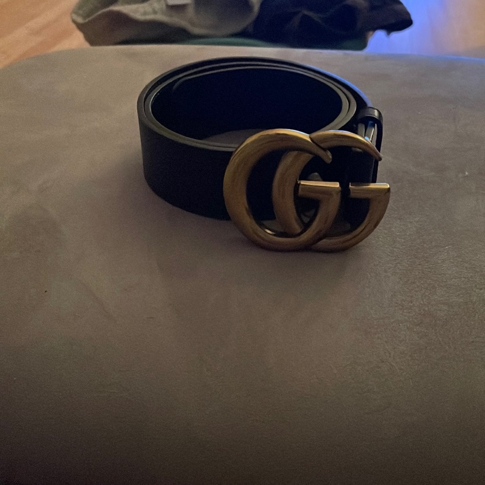 Gucci belt wide leather belt comes with dustbag